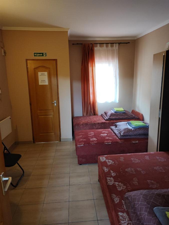 Havanna Etterem Es Vendeghaz Hotel Putnok Luaran gambar