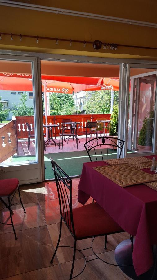 Havanna Etterem Es Vendeghaz Hotel Putnok Luaran gambar